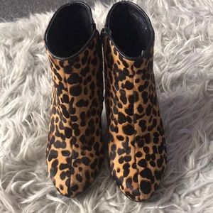 Brand new Nine West leopard booties!